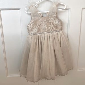 Iris and Ivy toddler girls formal dress